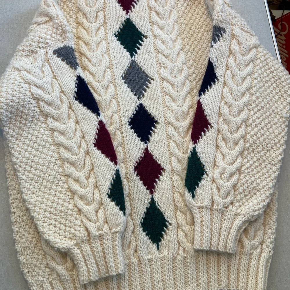 Vintage, Blarney Woolen Mills 100% New Wool, Traditional Aran, Handknit, Sweater - Picture 2 of 12
